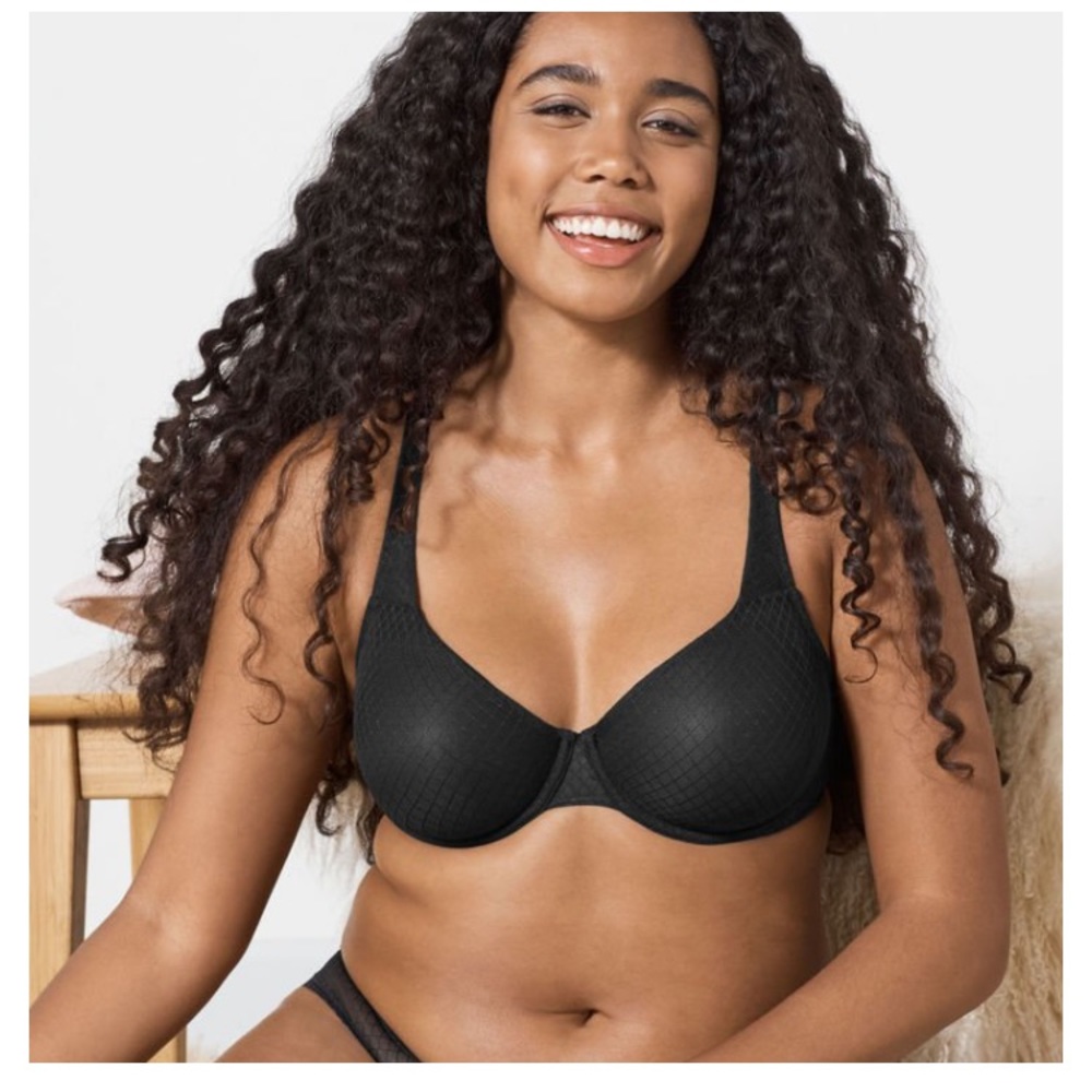 True & co bra 32 DD.